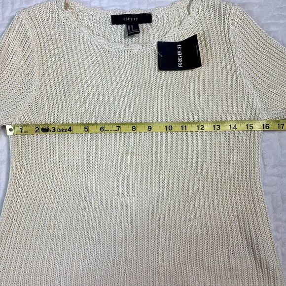 FOREVER 21 Cream Bell Sleeve Cropped Knit Sweater Size Medium NWT - Picture 10 of 10